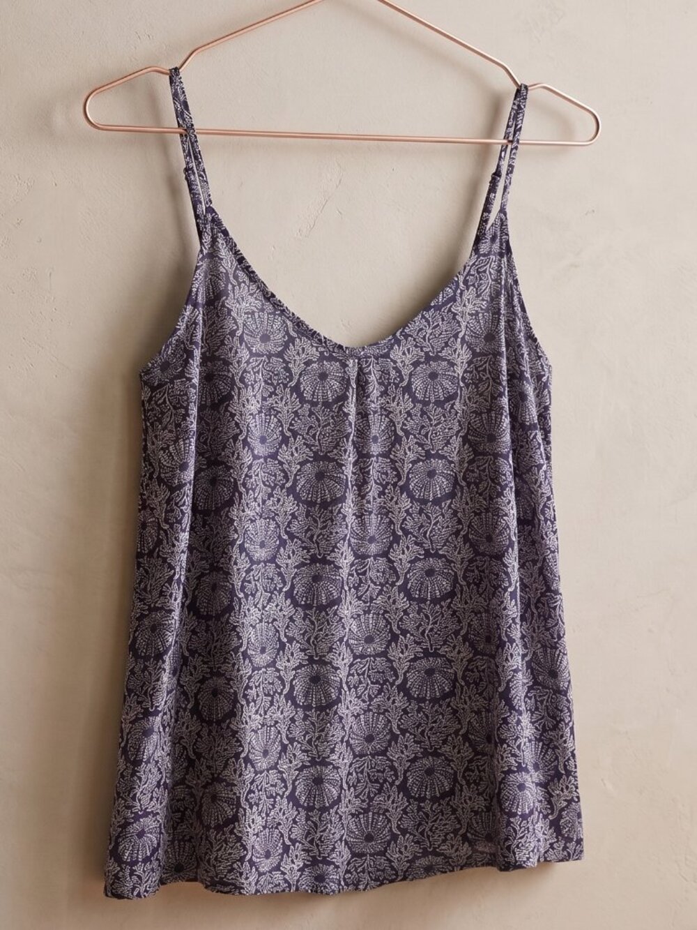 Blue Seashell Flowy Open Back Cami – Adjustable Straps